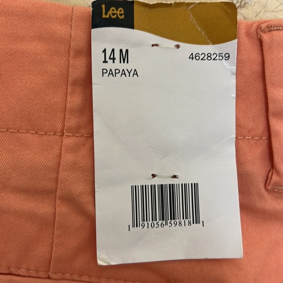 NWT LEE SHORTS - Picture 7 of 7